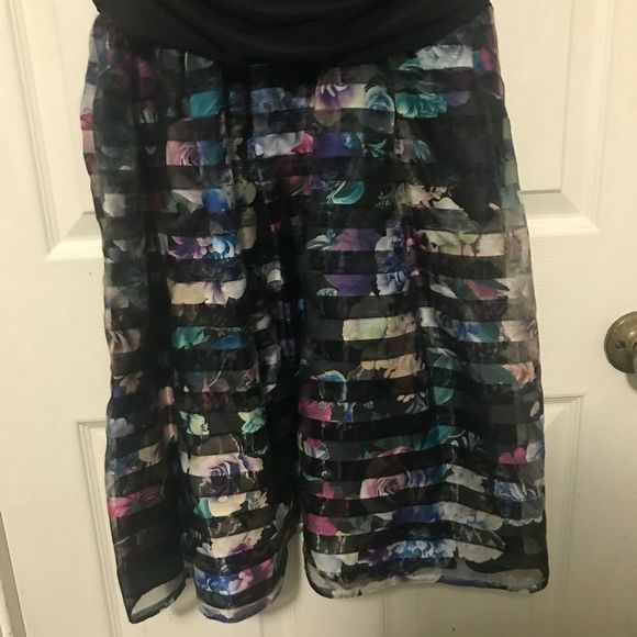 NWT $129 SL Fashions | Watercolor | Roses Stripes Organza Floral | Missy Dress - Picture 5 of 12